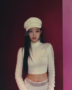BLACKPINK Jennie Instagram Photo white outfit Music Core 3