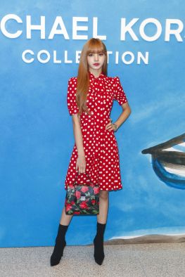 11-BLACKPINK Lisa Michael Kors New York Fashion Week 2018