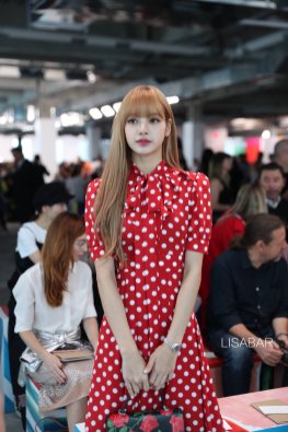 28-BLACKPINK Lisa Michael Kors New York Fashion Week 2018