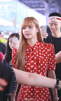 36-BLACKPINK Lisa Michael Kors New York Fashion Week 2018