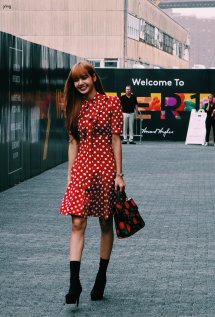 7-BLACKPINK Lisa Michael Kors New York Fashion Week 2018