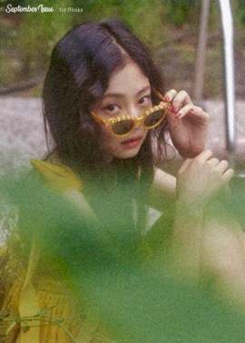 21-HQ Scan BLACKPINK Jennie SOLO Photobook