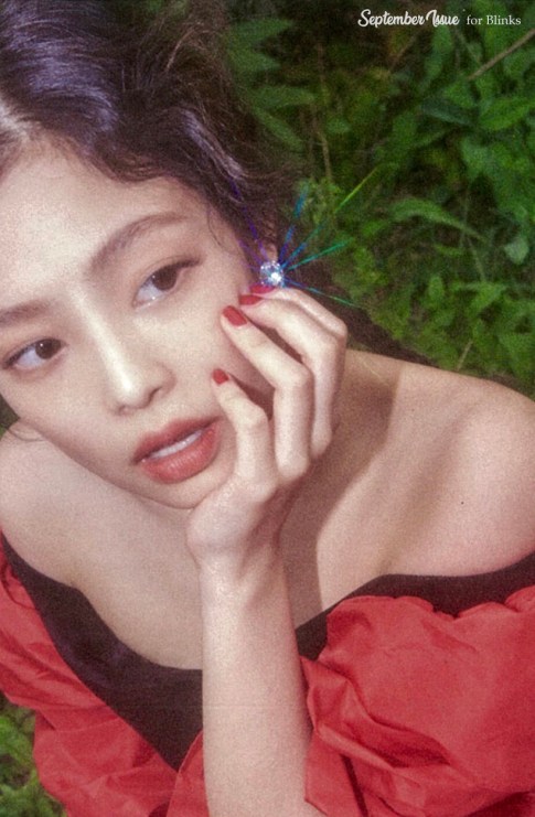 47-HQ Scan BLACKPINK Jennie SOLO Photobook