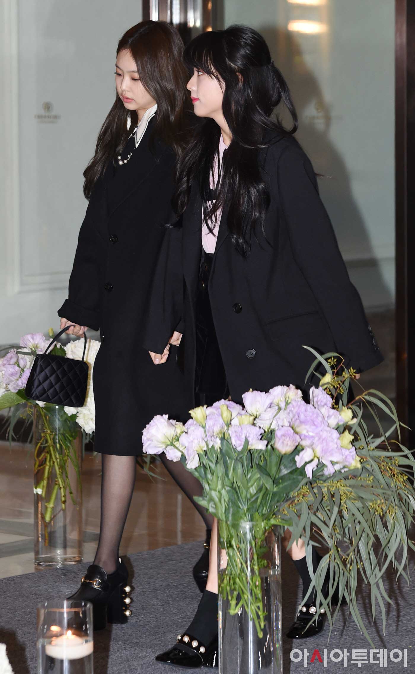 Blackpink Jisoo Jennie Taeyang Wedding