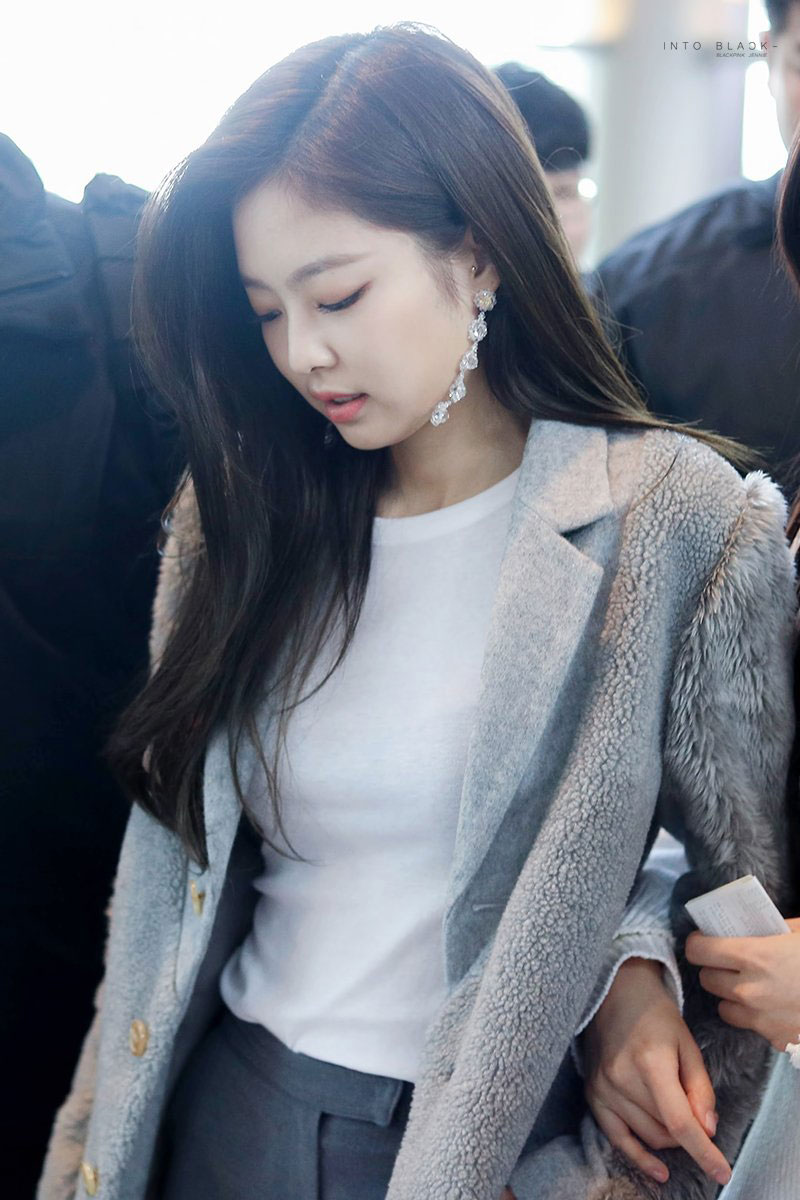 Blackpink Jennie Airport Fashion Glam Outfit 2018