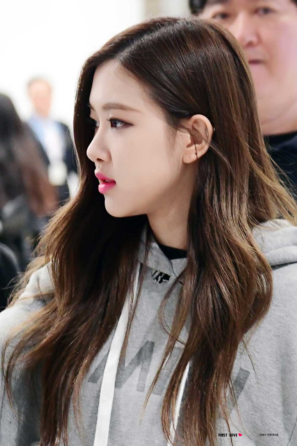 Blackpink Rose Airport Fashion 5 April 2018 Incheon
