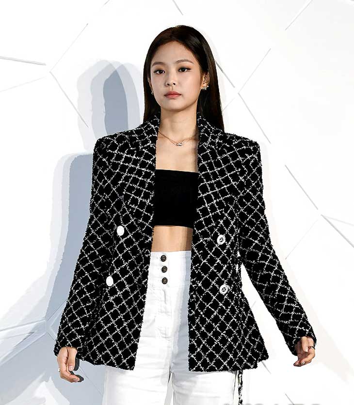 Jennie Kim for Chanel, Timberlake for Vuitton, Mulier's Does
