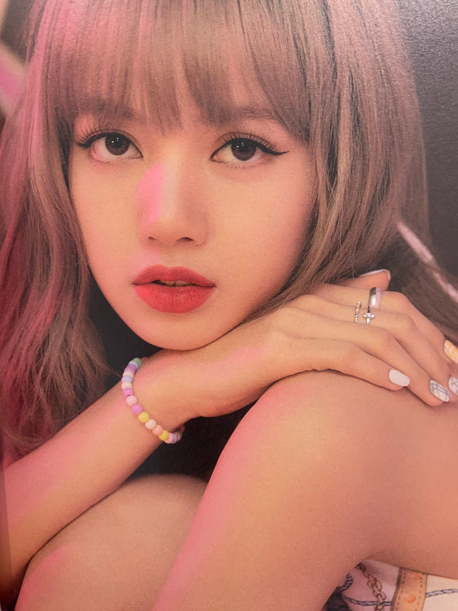 6 SCAN Lisa  from BLACKPINK Photobook Limited Edition 2021