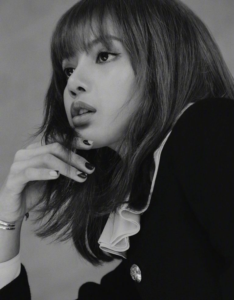 BLACKPINK Lisa for SuperELLE China Magazine Fall 2019 Issue