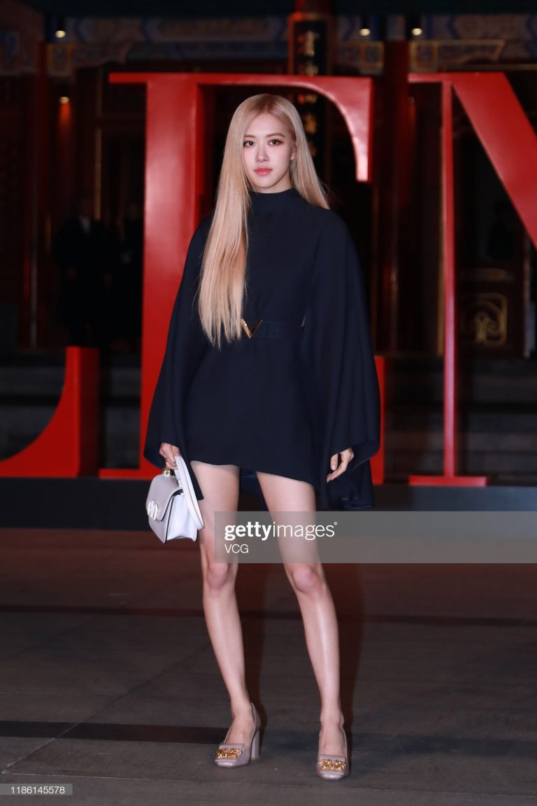 Rosé BLACKPINK Attends VALENTINO Fashion Event in China