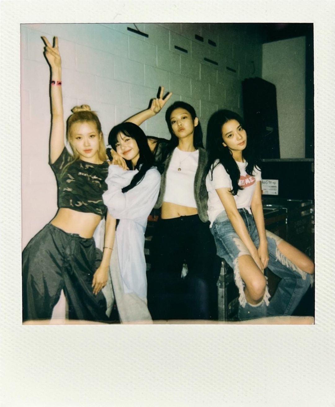 Watch BLACKPINK Members Get Ready for MTV VMAs with Instagram