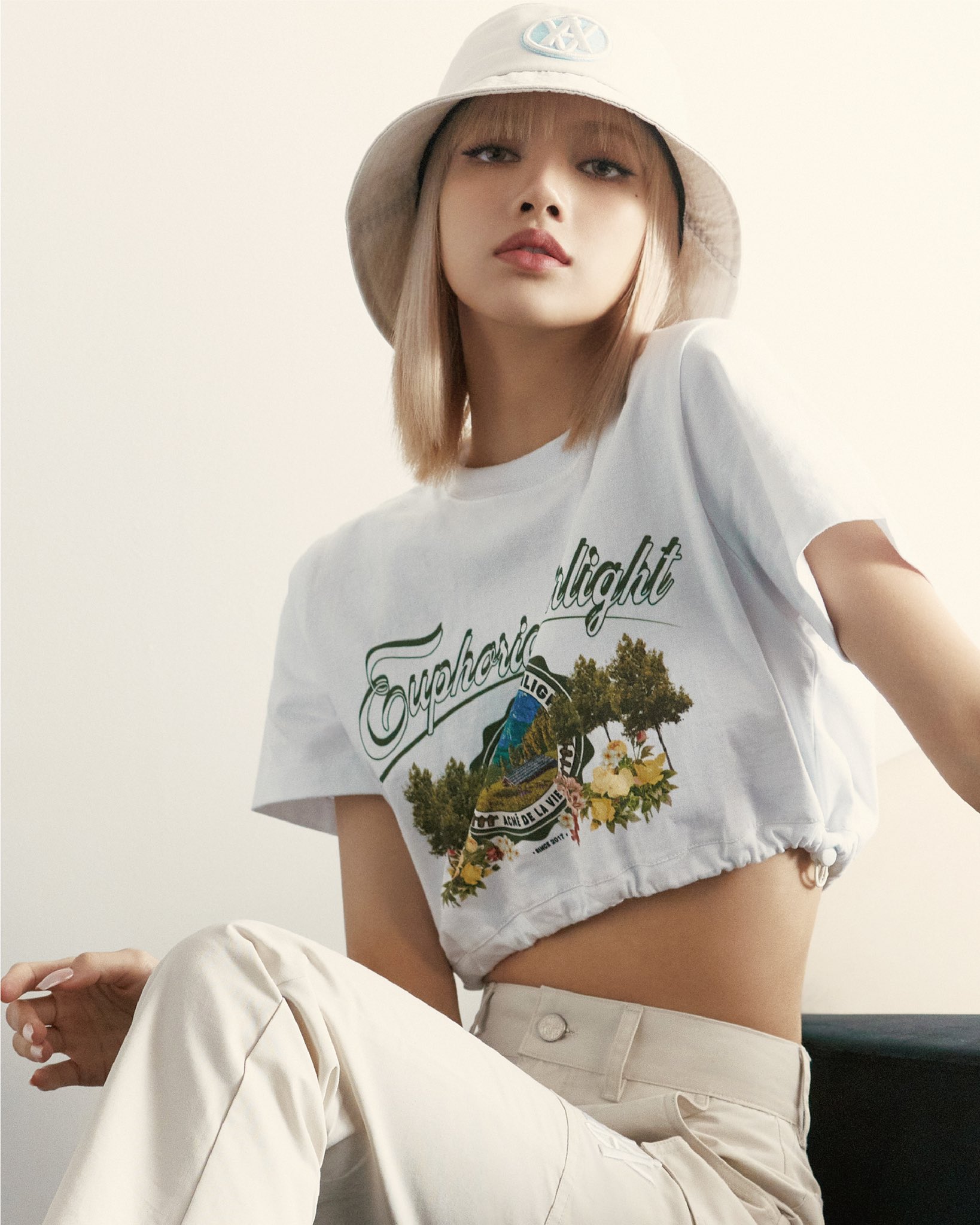 BLACKPINK Lisa acmé de la vie (ADLV) Korean Streetwear Brand