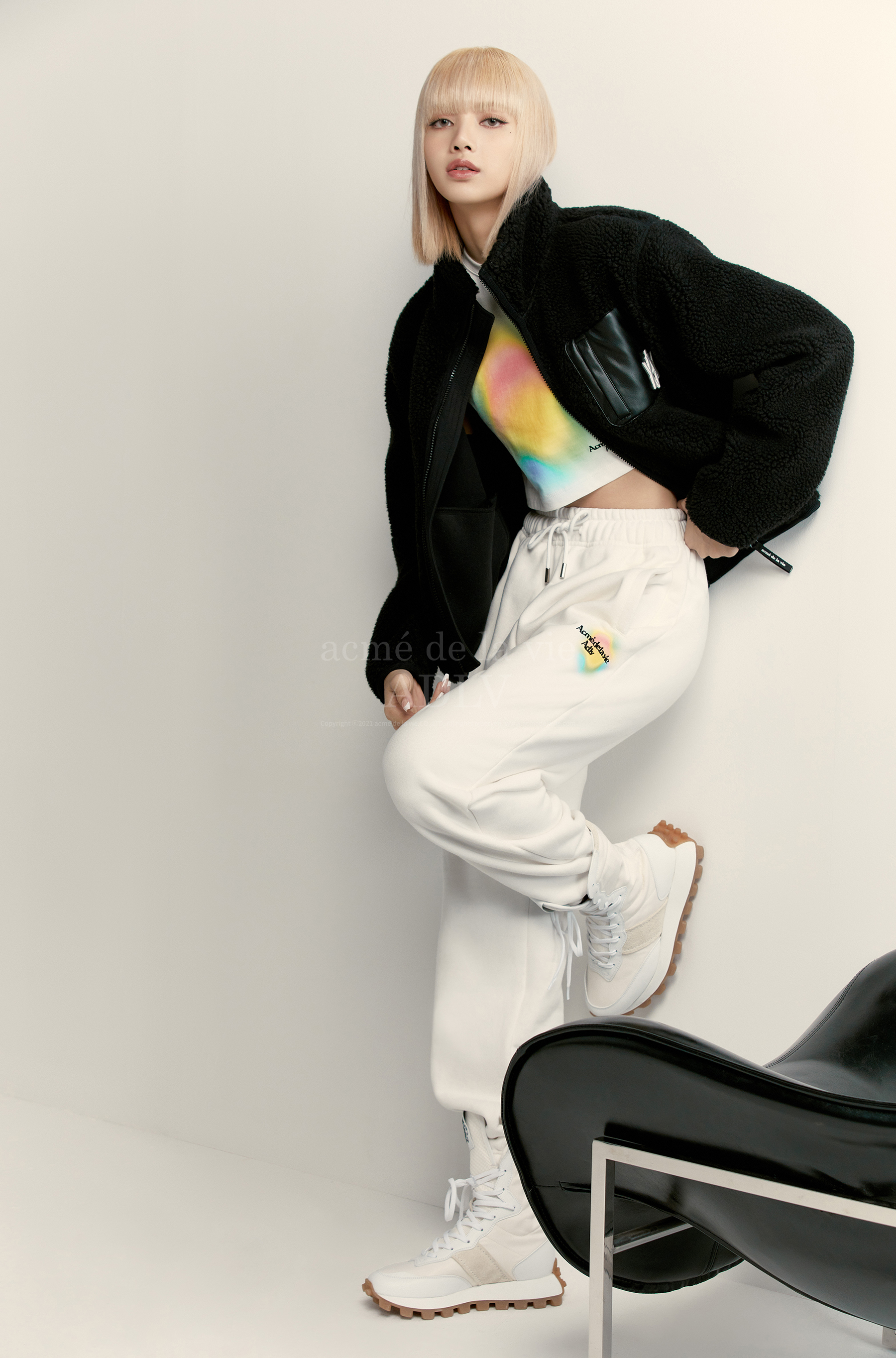 BLACKPINK Lisa acmé de la vie (ADLV) Korean Streetwear Brand