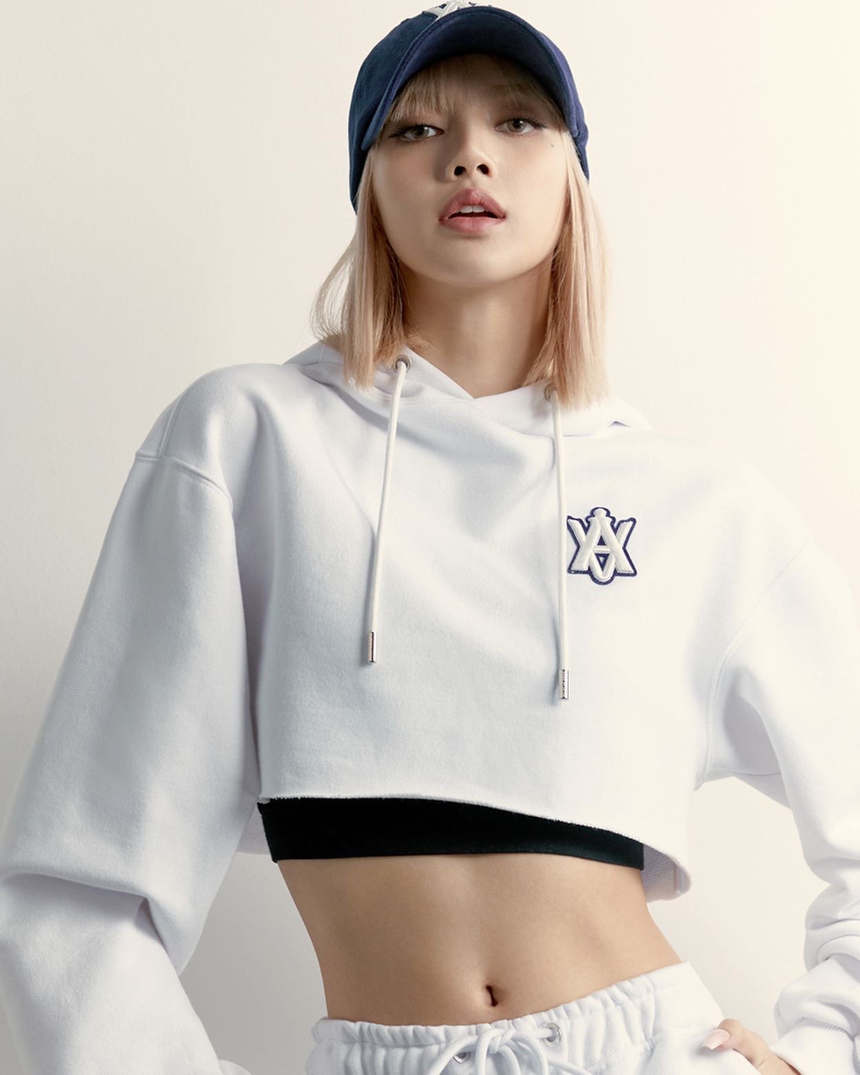 BLACKPINK Lisa acmé de la vie (ADLV) Korean Streetwear Brand