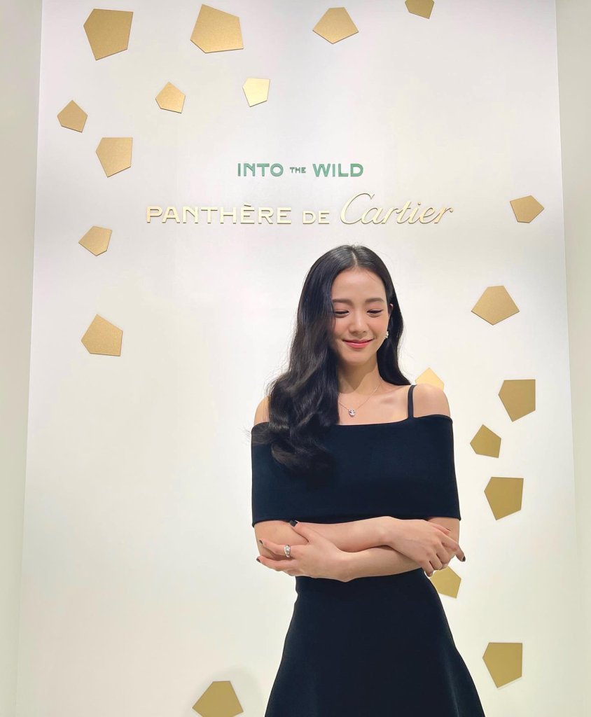 BLACKPINK JISOO Panthère de Cartier Tokyo Japan
